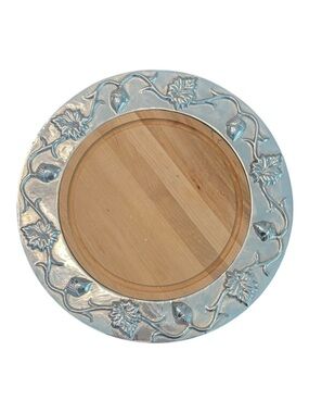 Mariposa Brillante vintage circular platter maple leaf acorn with cheese board